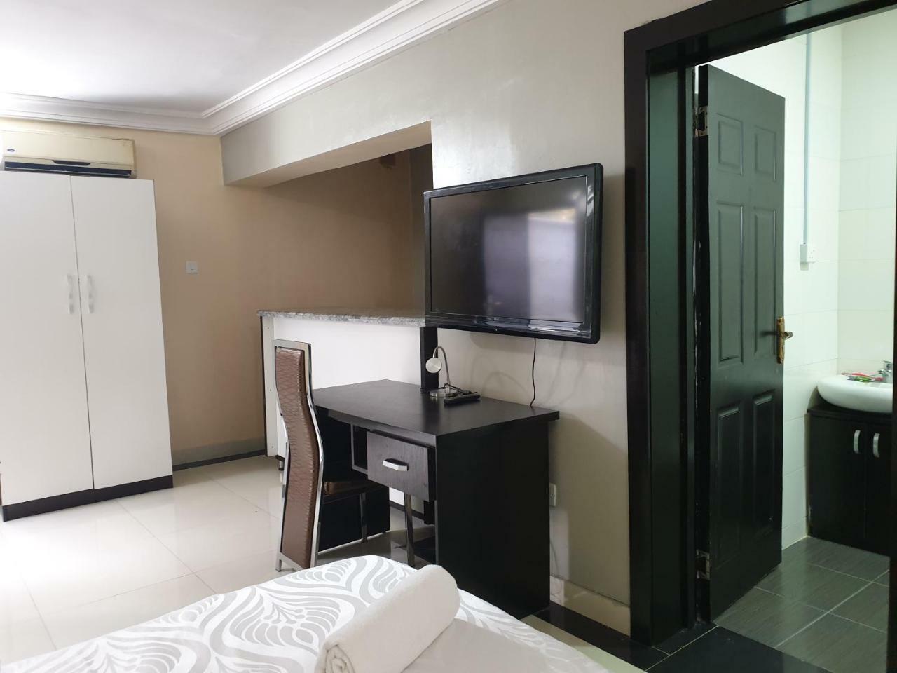 Primal Aparthotel Ikoyi Lagos Exterior photo